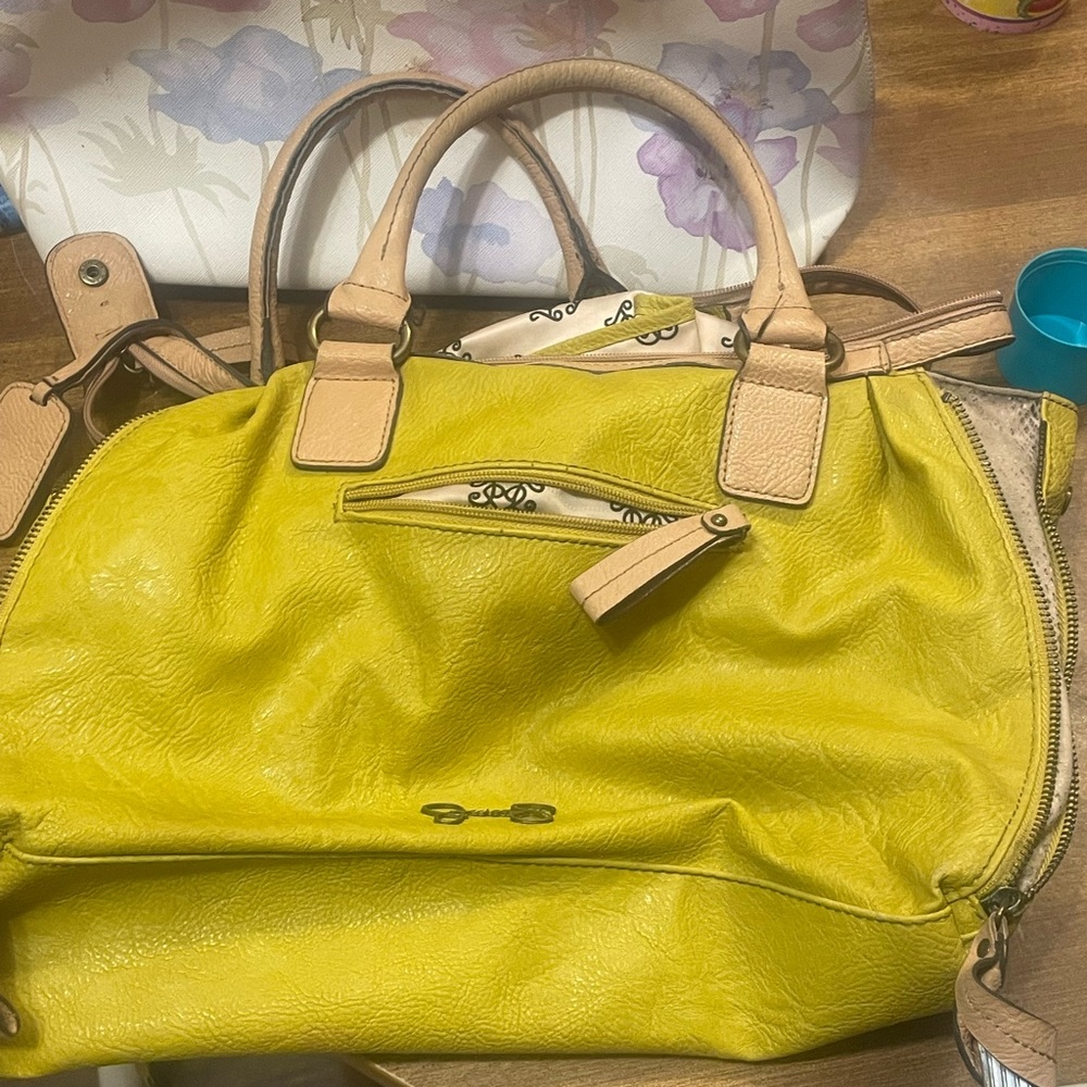 Beautiful green Jessica Simpson purse